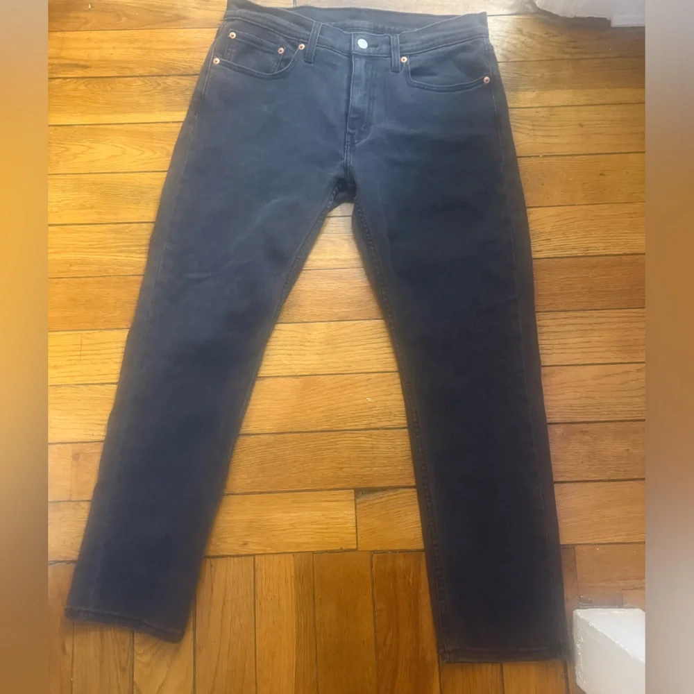 Levi's Men's black Slim Jeans